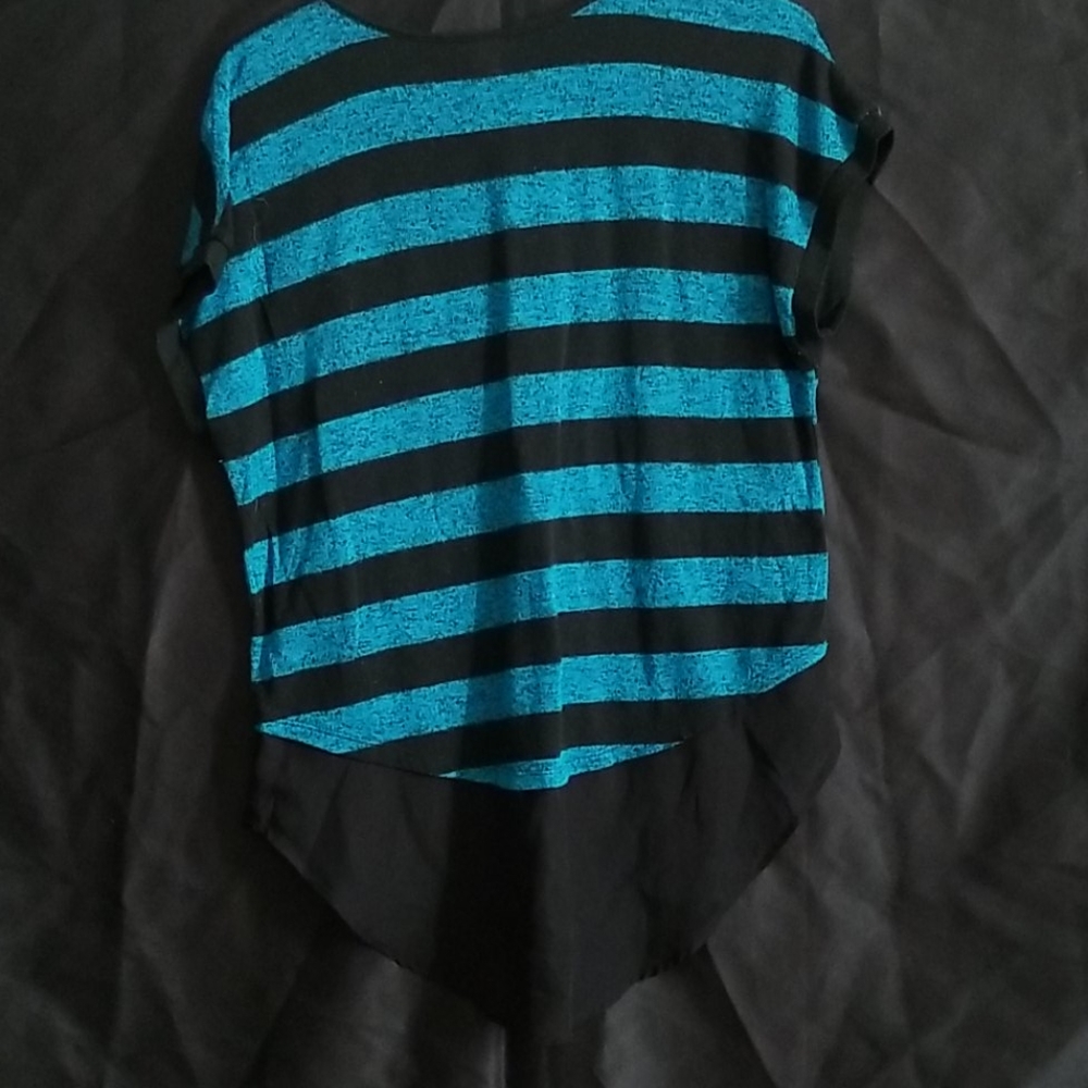 Shirt - Picture 2 of 3